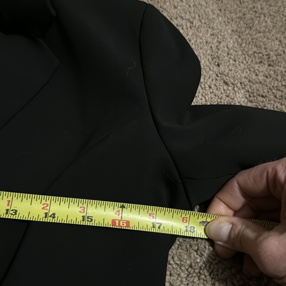 Calvin Klein Blazer-Black-Sz 4-Gold Tone Buckle Closure-Lined-EUC - Picture 16 of 16